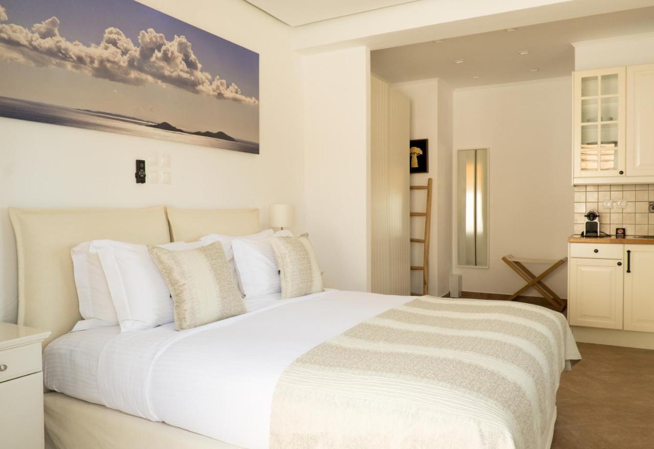 The Infinity 180 Luxury Suites Milia Exterior foto